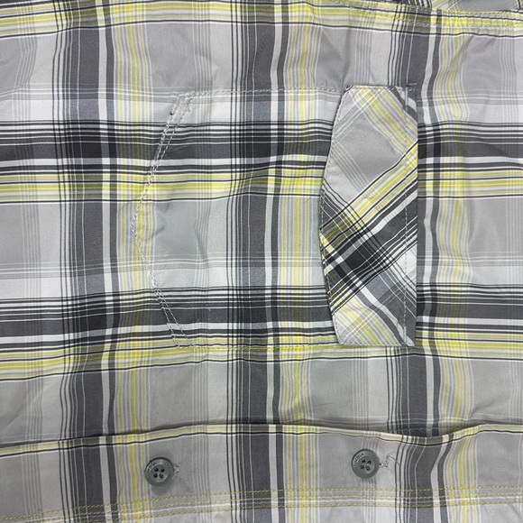 Men’s Columbia Omni-Shade Sun Protection Vented Button-Up Shirt - Size‎ Medium - Picture 9 of 16